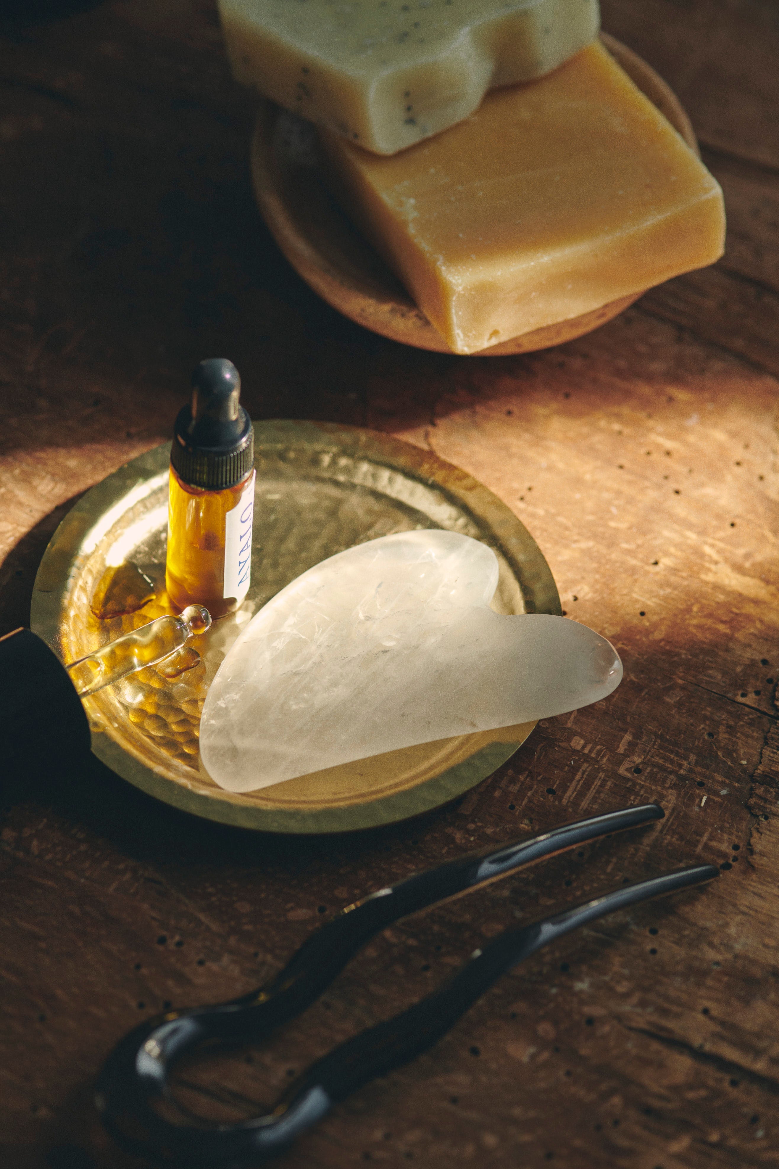 GUA SHA